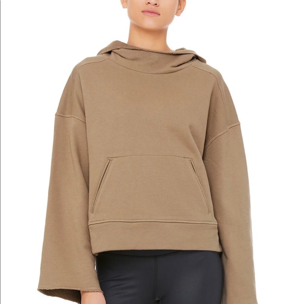 NWT Alo Low Key Hoodie